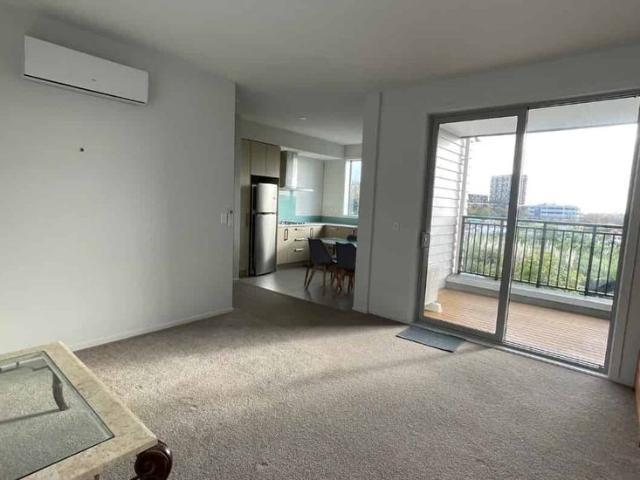 Townhouse for rent in Crown Lynn Yards, Whau