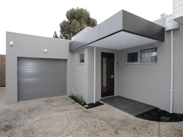 Townhouse for rent in Camerons Creek, Victoria