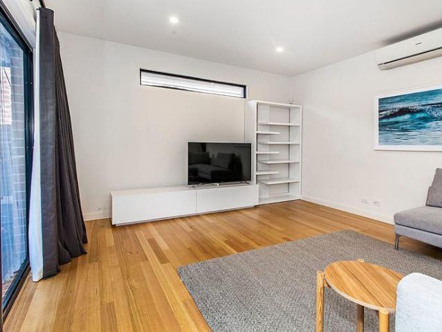 Townhouse for rent in Camerons Creek, Victoria