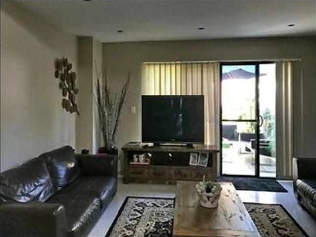 Townhouse for rent in Sydney, New South Wales