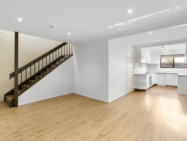 Apartment for rent in Toombul, Queensland