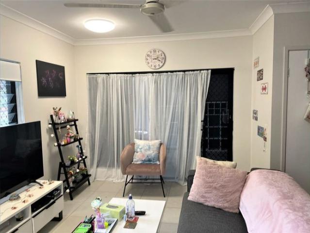 Townhouse for rent in Kewarra Beach, Queensland