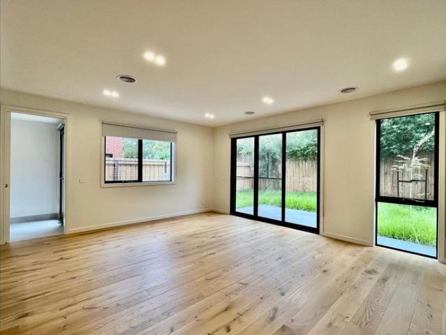 Townhouse for rent in Camerons Creek, Victoria