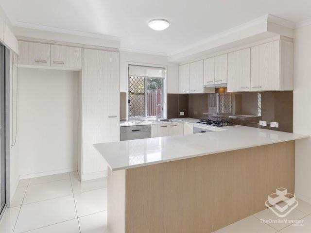 Townhouse for rent in Toombul, Queensland