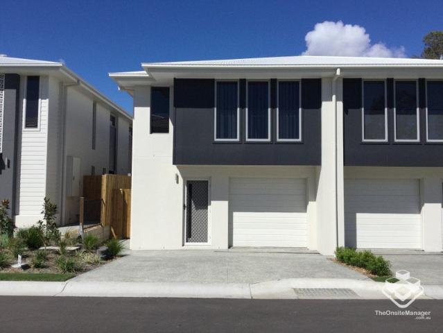 Townhouse for rent in Warwick Terraces, Gold Coast City