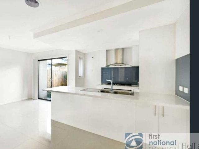 Townhouse for rent in Camerons Creek, Victoria