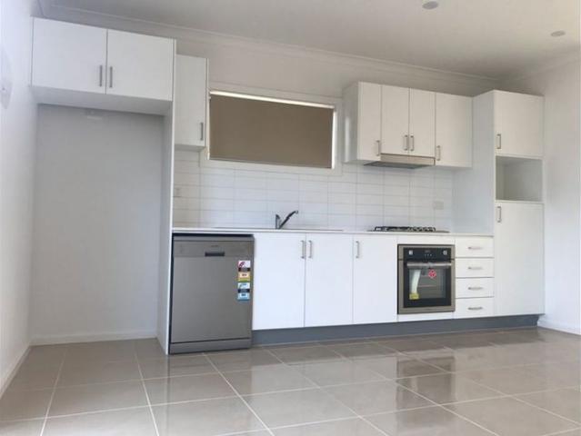 Townhouse for rent in Camerons Creek, Victoria