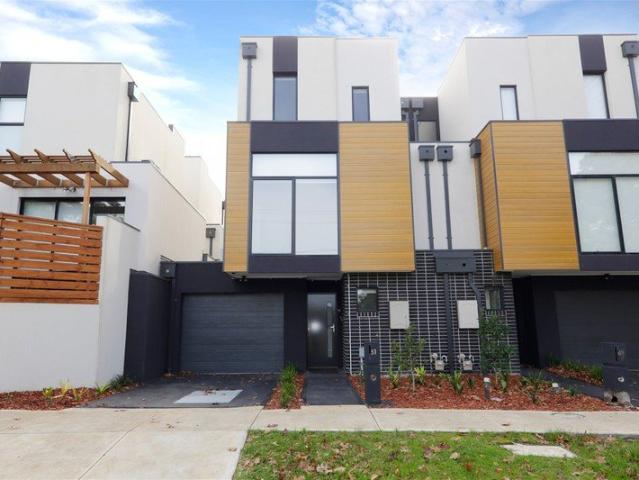Townhouse for rent in Camerons Creek, Victoria