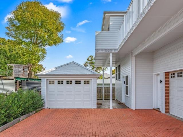 Townhouse for sale in Ambergate, New South Wales