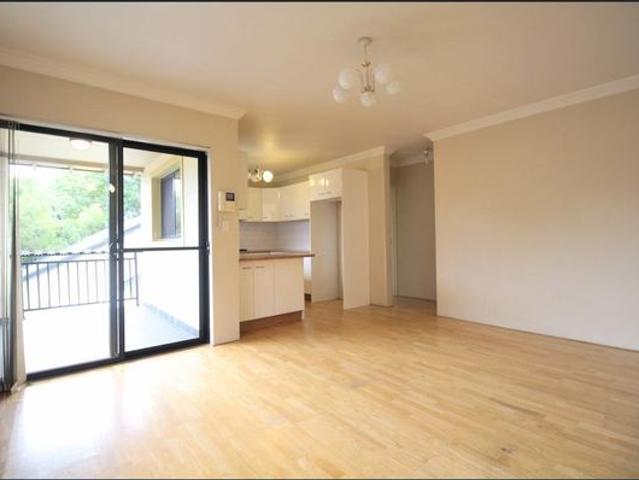 Townhouse for rent in Sydney, New South Wales