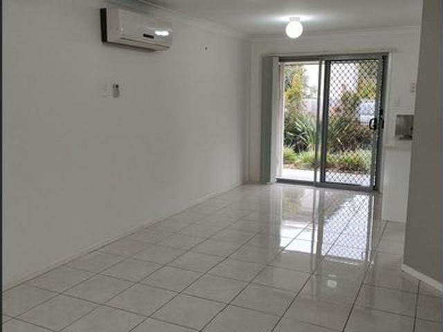 Townhouse for rent in Toombul, Queensland