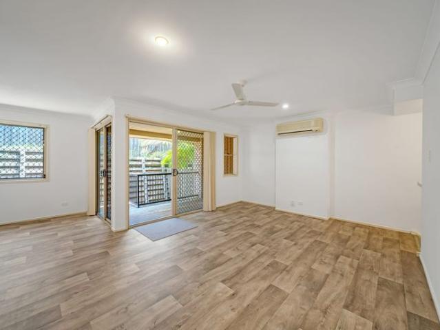 Townhouse for rent in Toombul, Queensland