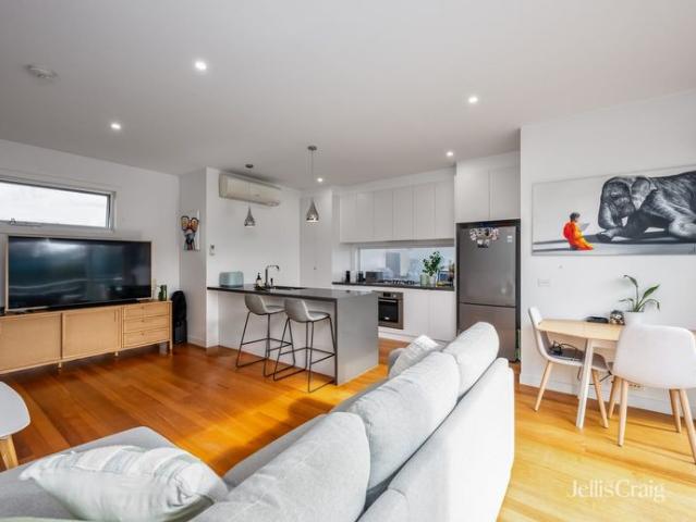 Townhouse for rent in Camerons Creek, Victoria