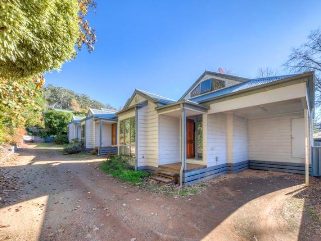 Townhouse for sale in Bright, Victoria