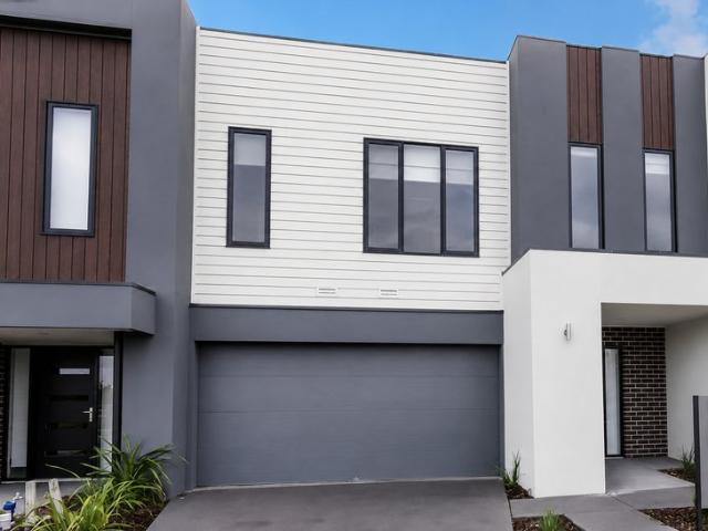 Townhouse for rent in Camerons Creek, Victoria