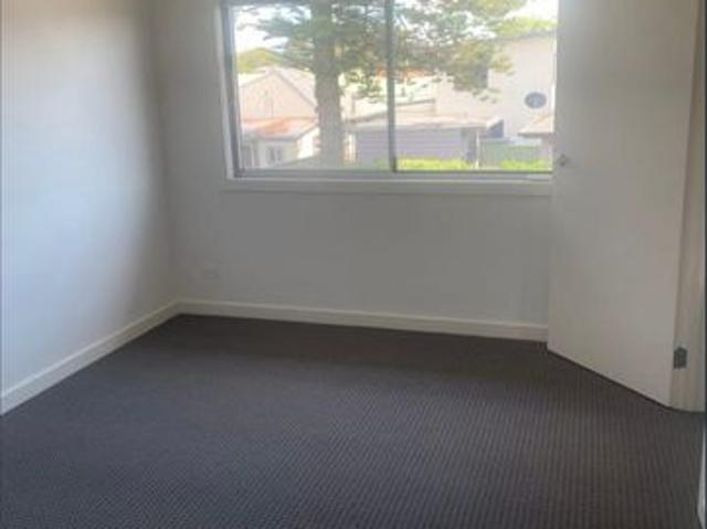 Townhouse for rent in Ambergate, New South Wales