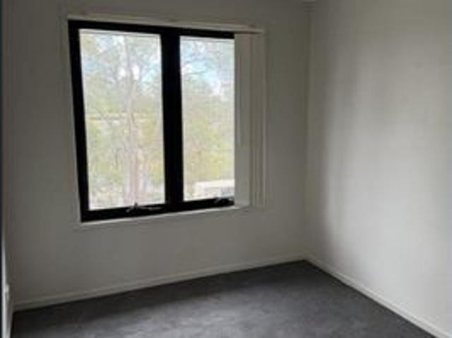 Townhouse for rent in Toombul, Queensland