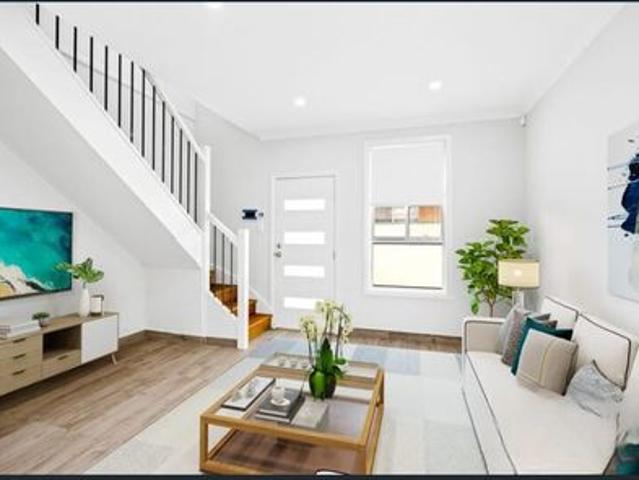 Townhouse for rent in Sydney, New South Wales
