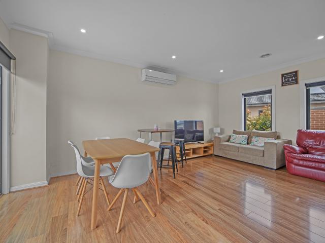 Townhouse for sale in Camerons Creek, Victoria