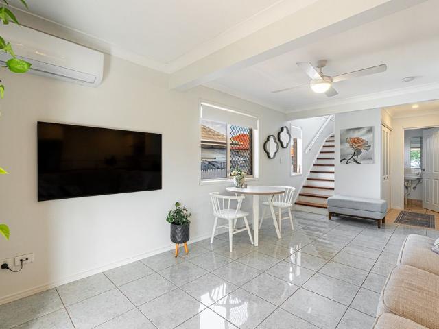 Townhouse for rent in Methul, Queensland