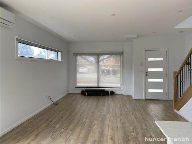 Townhouse for rent in Camerons Creek, Victoria
