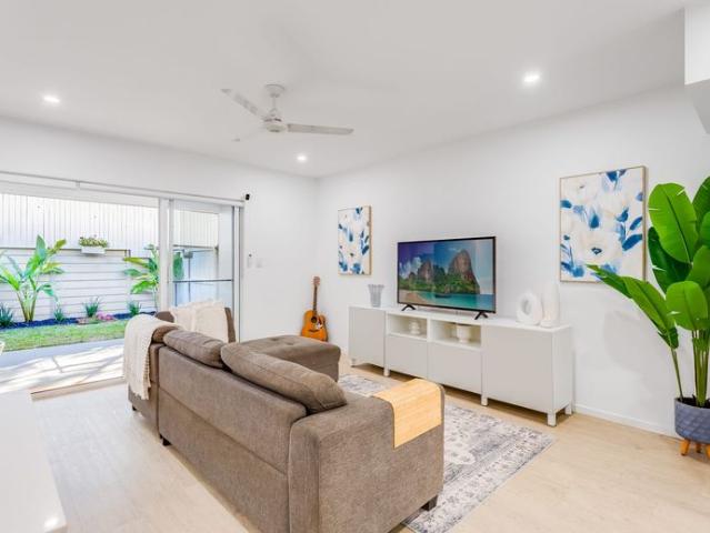 Townhouse for rent in Toombul, Queensland