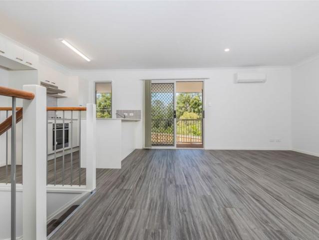 Townhouse for rent in Bethania, Greater Brisbane