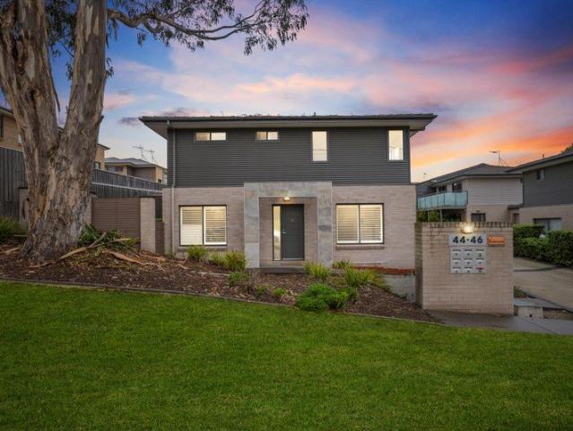 Townhouse for sale in Queanbeyan, New South Wales