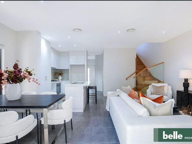 Townhouse for rent in Toombul, Queensland