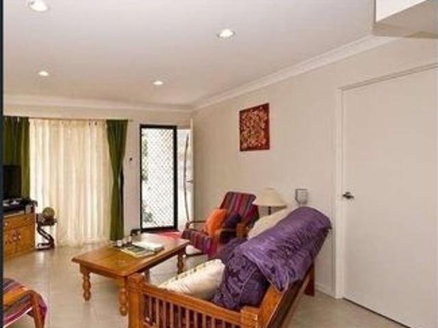 Townhouse for rent in Toombul, Queensland