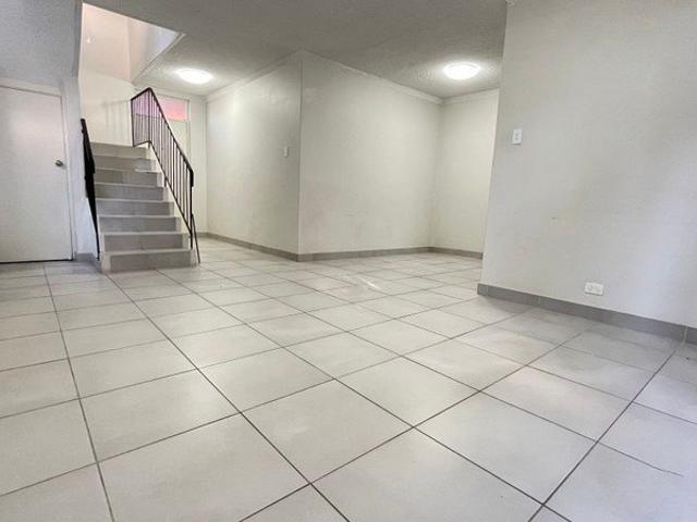 Townhouse for rent in Sydney, New South Wales