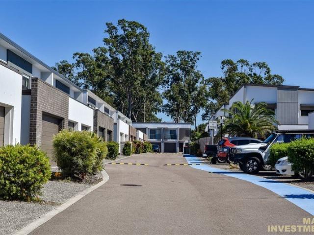 Townhouse for rent in Menser Views, Greater Brisbane