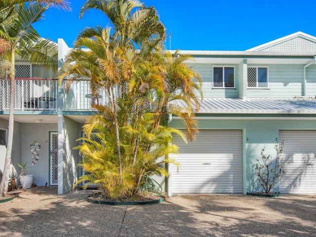 Townhouse for rent in Coolum Beach, Sunshine Coast Regional