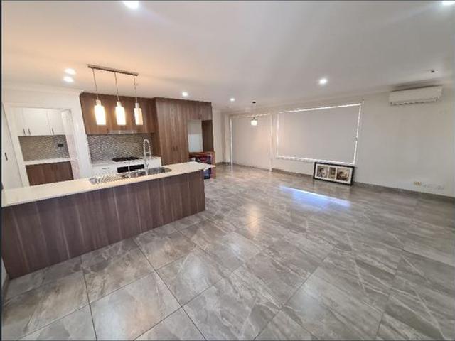 Townhouse for rent in Sydney, New South Wales