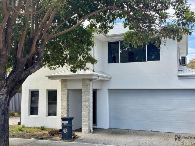 Townhouse for rent in Stirling, Western Australia