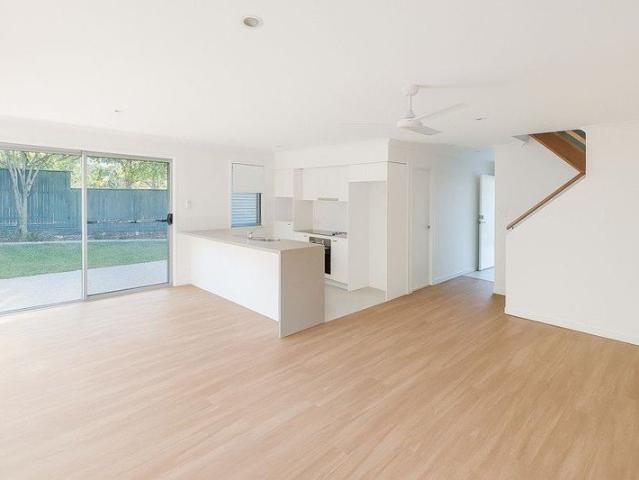 Townhouse for rent in Kings Creek, Queensland