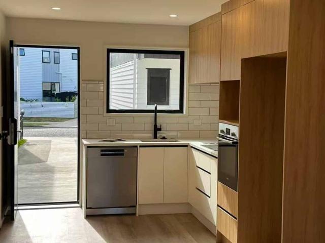 Townhouse for rent in Auckland, Oroua County