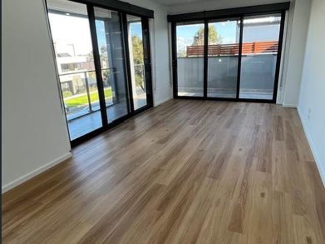 Townhouse for rent in Camerons Creek, Victoria