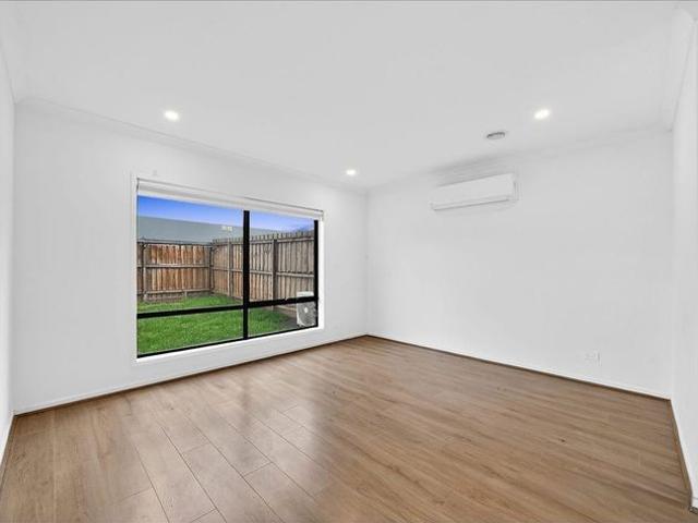 Townhouse for rent in Camerons Creek, Victoria