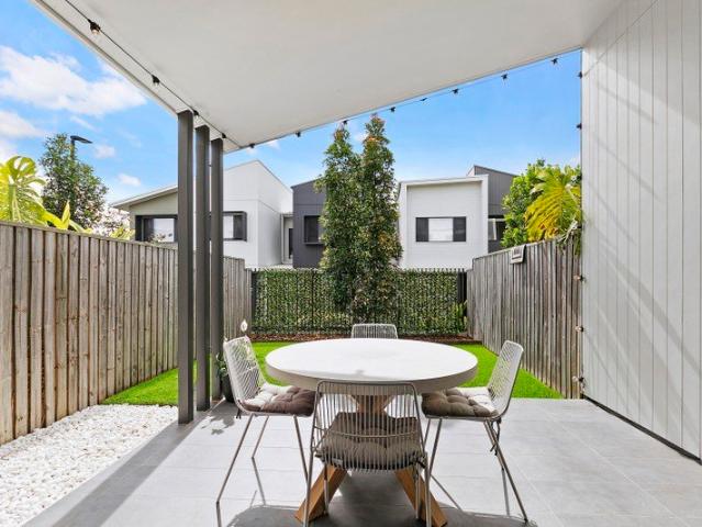 Townhouse for sale in Toombul, Queensland