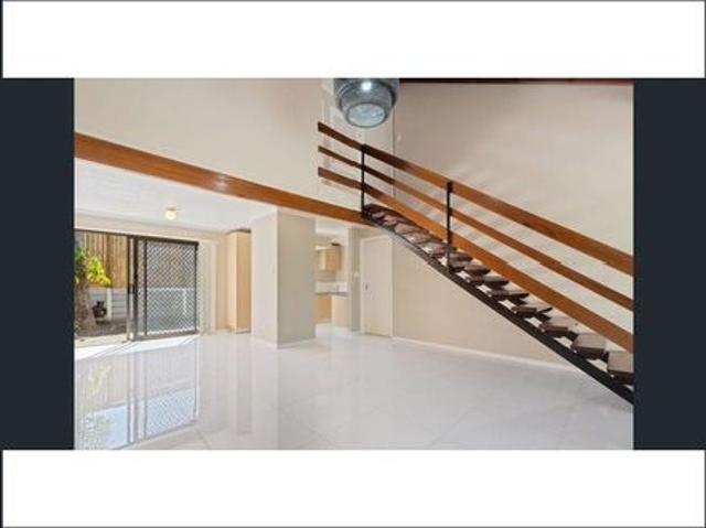 Apartment for rent in Toombul, Queensland