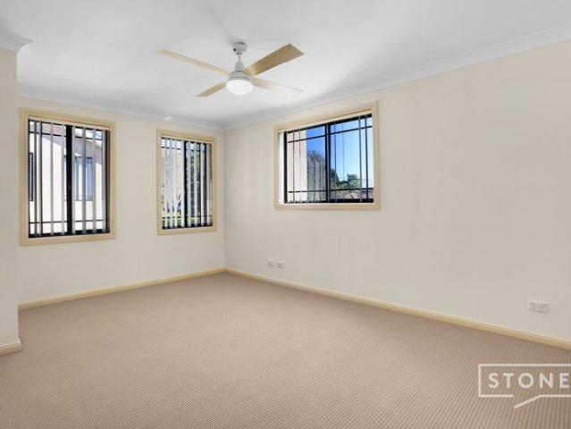 Townhouse for rent in Sydney, New South Wales