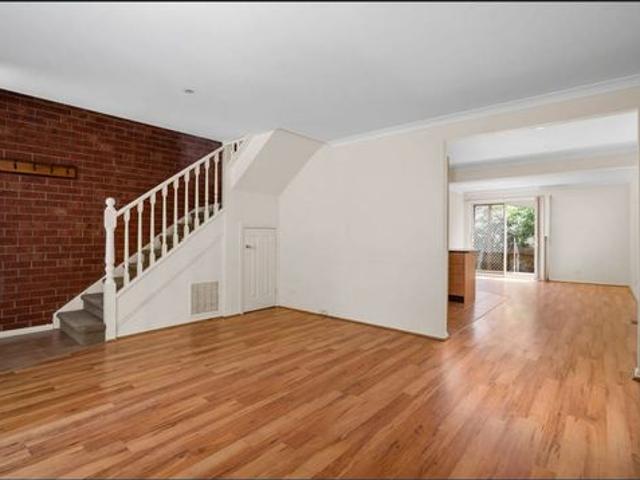 Townhouse for rent in Camerons Creek, Victoria