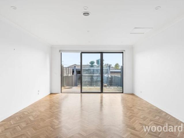 Townhouse for rent in Camerons Creek, Victoria