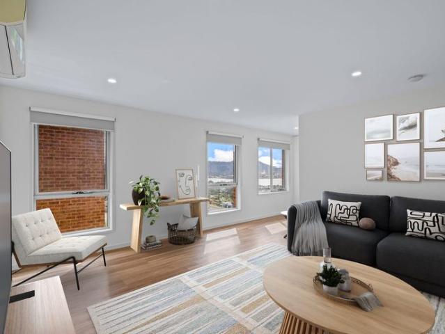 Townhouse for rent in Hobart, Tasmania