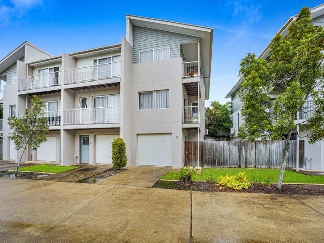 Townhouse for sale in Fernbrook, Queensland