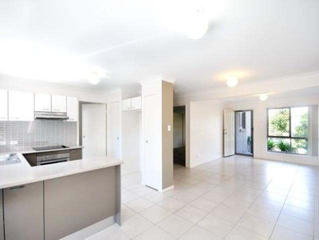 Townhouse for sale in Toombul, Queensland