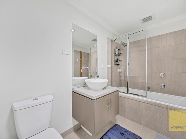 Townhouse for sale in Camerons Creek, Victoria