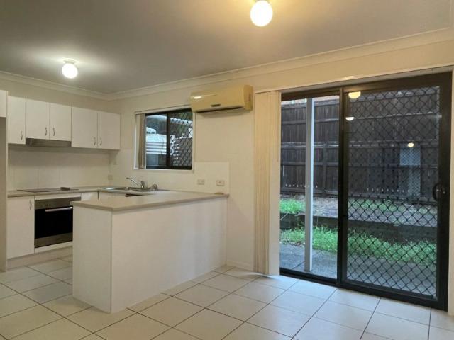 Townhouse for rent in Toombul, Queensland