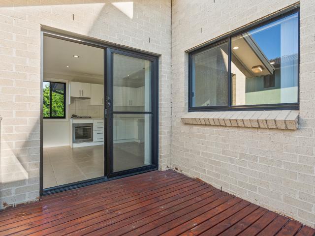 Townhouse for sale in Wollongong West, New South Wales